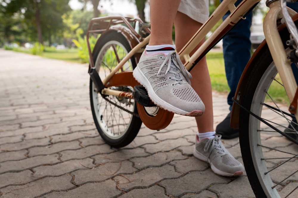 side-view-kid-bicycle