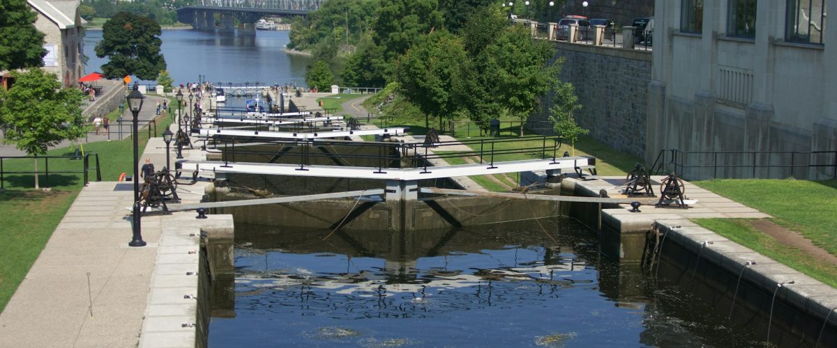 pascal-bernardon-h3uG-vSp0Po-unsplash-min