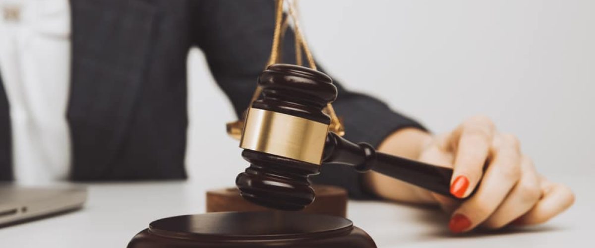 When to Hire a Personal Injury Lawyer